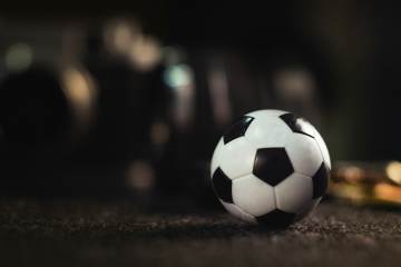 13日凌晨U17世界杯，亚洲第一险些掀翻美国队，中国女篮输的不冤｜球速体育（配图示意）